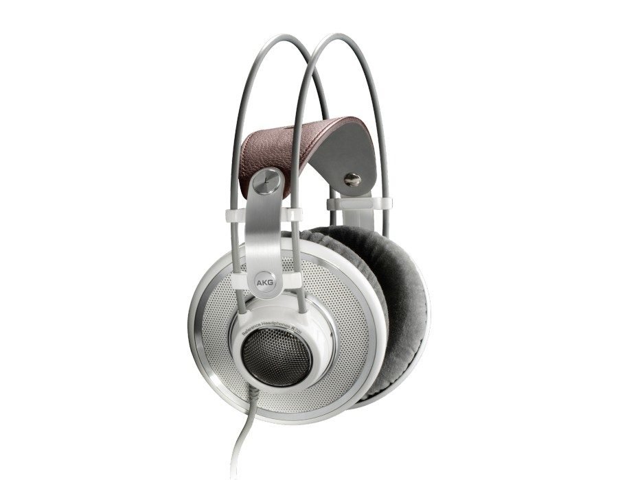 AKG K701