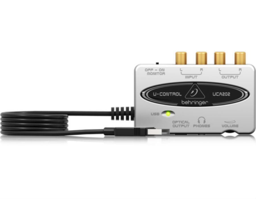 Behringer UCA202