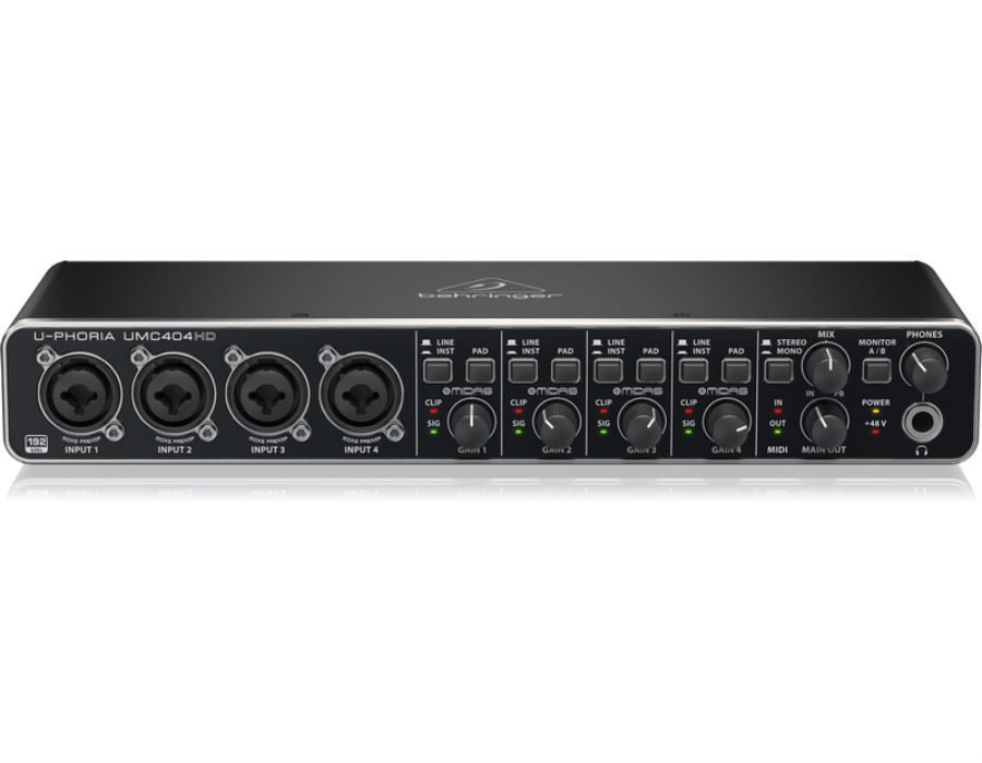 Behringer UMC404HD