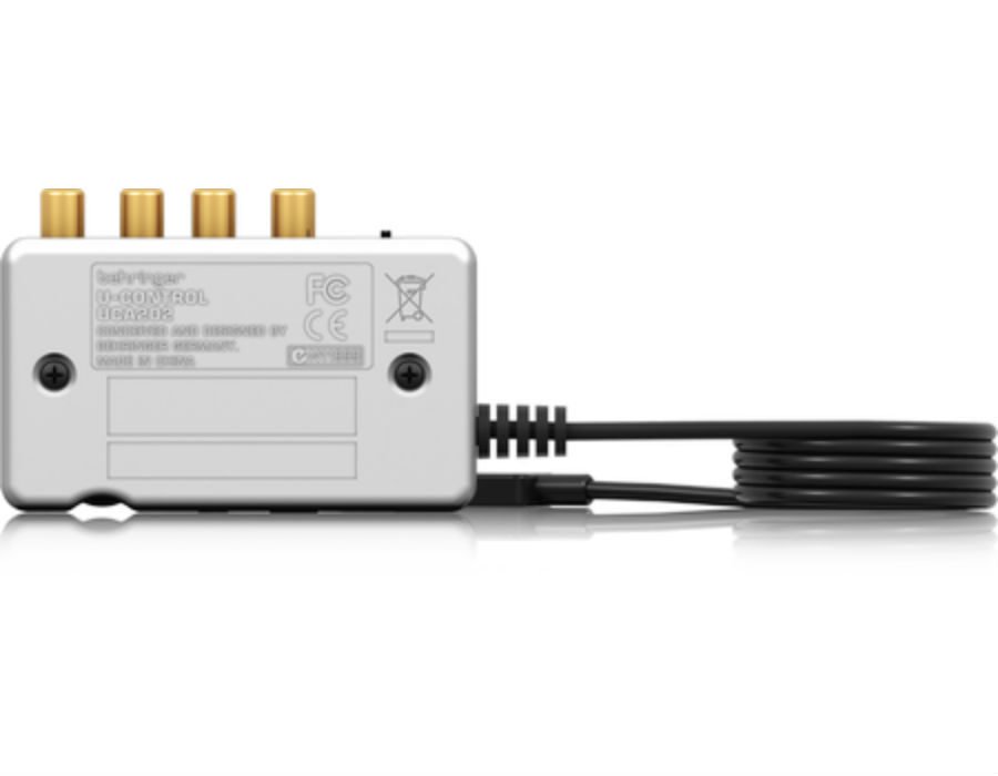 Behringer UCA202