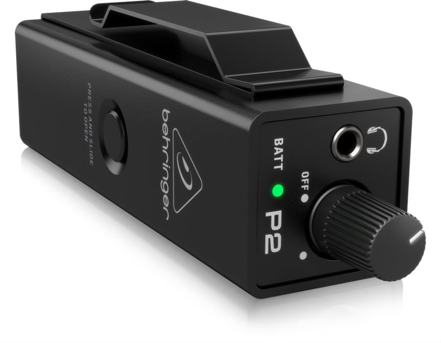 Behringer P2